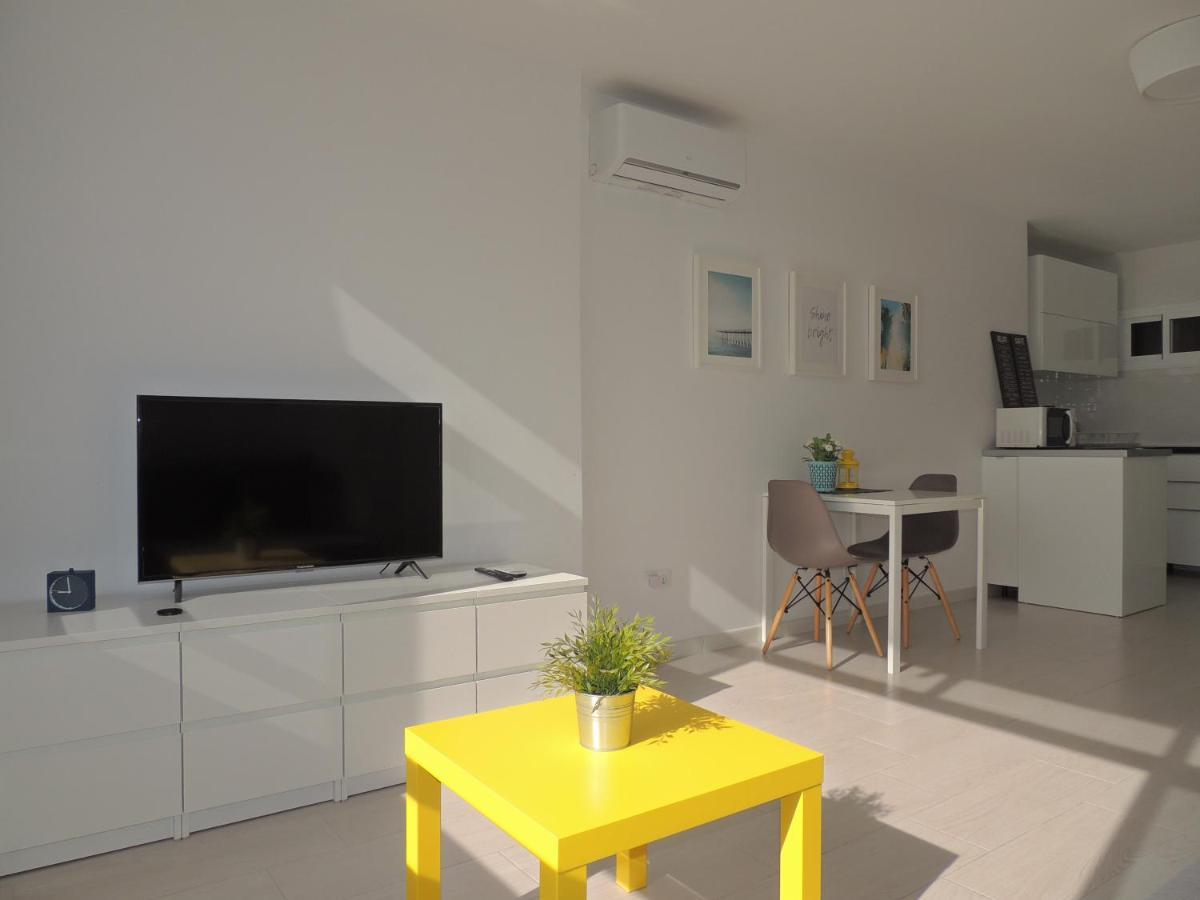 Puertosol Studio 102 Beach Playa - Sea Views Vistas Mar 베날마데나코스타 외부 사진